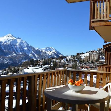 T2 6 P - Pieds Des Pistes - Residence Avec Piscine 奥西耶尔 外观 照片